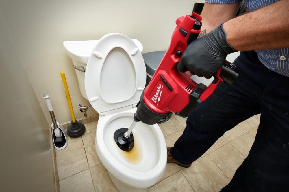 Milwaukee Electric - M12 AIRSNAKE Drain Cleaning AIR Gun KIT
