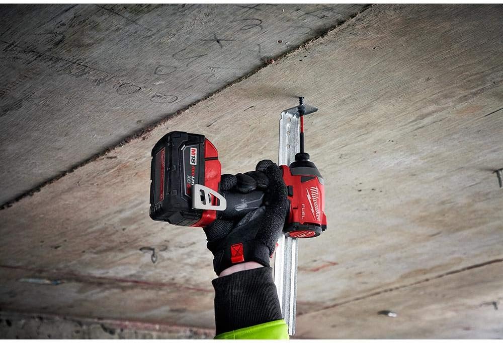Milwaukee 2997-22PO M18 Fuel 18 Volt lithium-Ion Cordless Brushless Impacte Driver and Hammer Drill Combo Kit with Packout Case