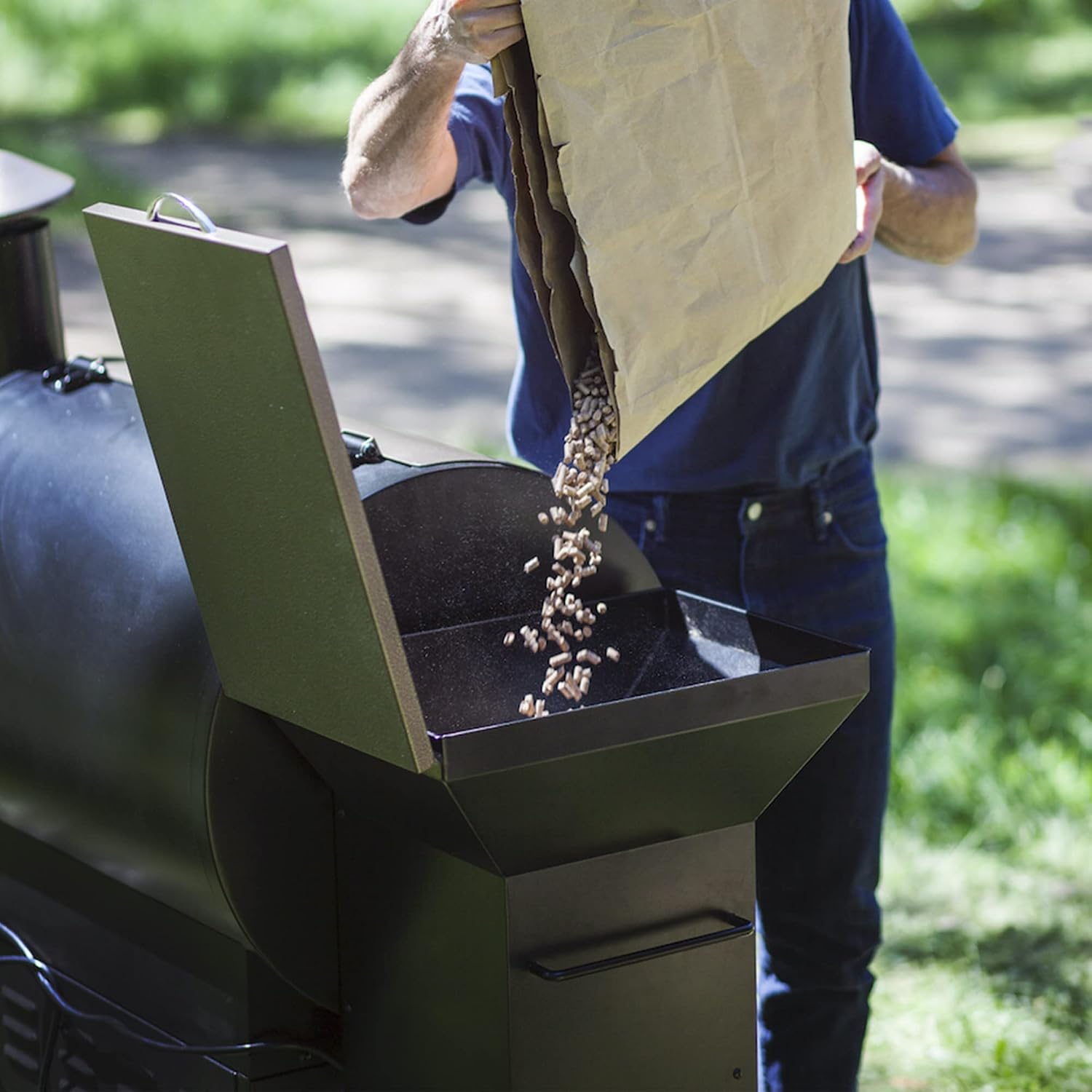 Z GRILLS Pellet Smoker (550C)