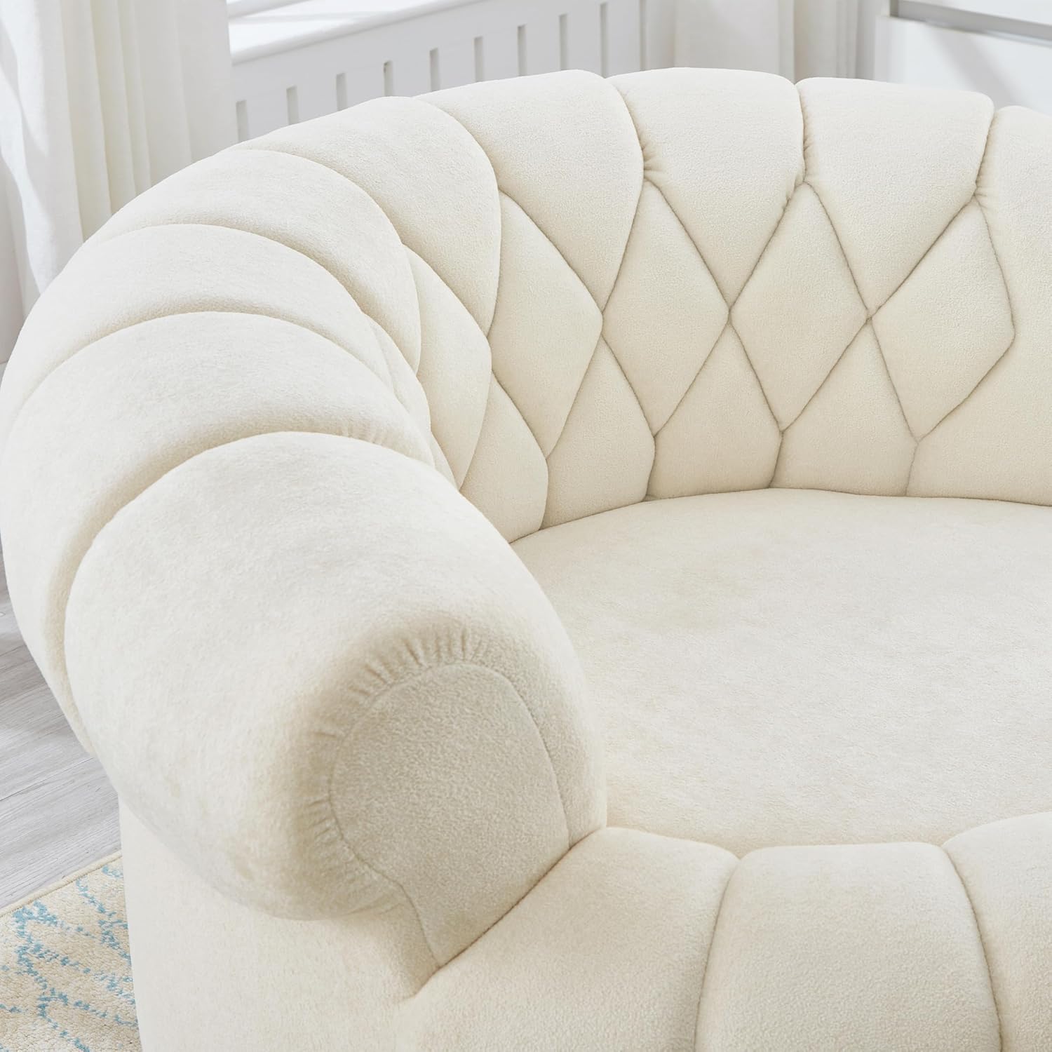 360° Swivel Accent Chair, Chenille Fabric Barrel Swivel Chair Round Club Chair with Curved Armrests & Thick Cushioning, Stylish Channel-Tufted & Diamond-Quilted Backrest for Living Room (Beige,02)