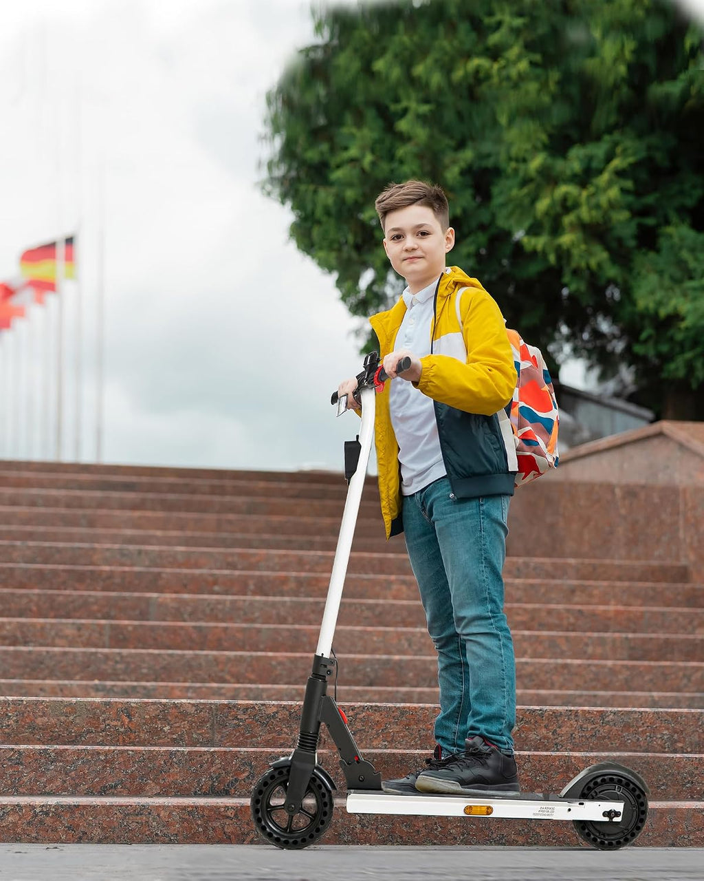 QnQ Electric Scooter 500W Peak Motor, 12 Miles Range & 15 MPH, 8' Flat-Free Tires, UL Certified, Foldable Electric Scooter for Adults, Teens and Big Kids