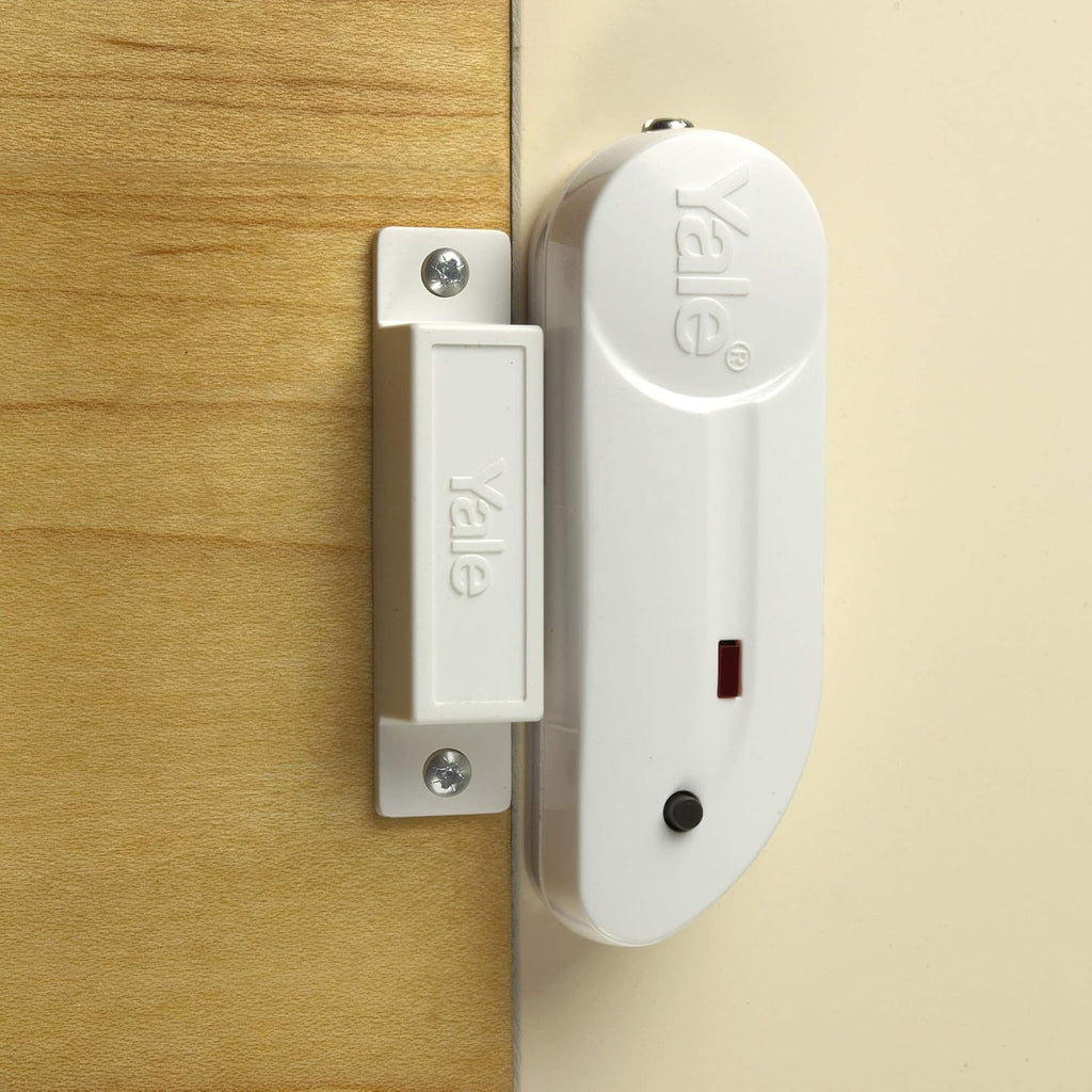 Yale YES-ALARMKIT Essentials Alarm Kit, Battery Powered, 5 Piece Kit, Self Monitored, No Contract, Wireless, PIR Movement Sensors, Door/Window Sensor External Siren, Keypad No Monitoring Fee